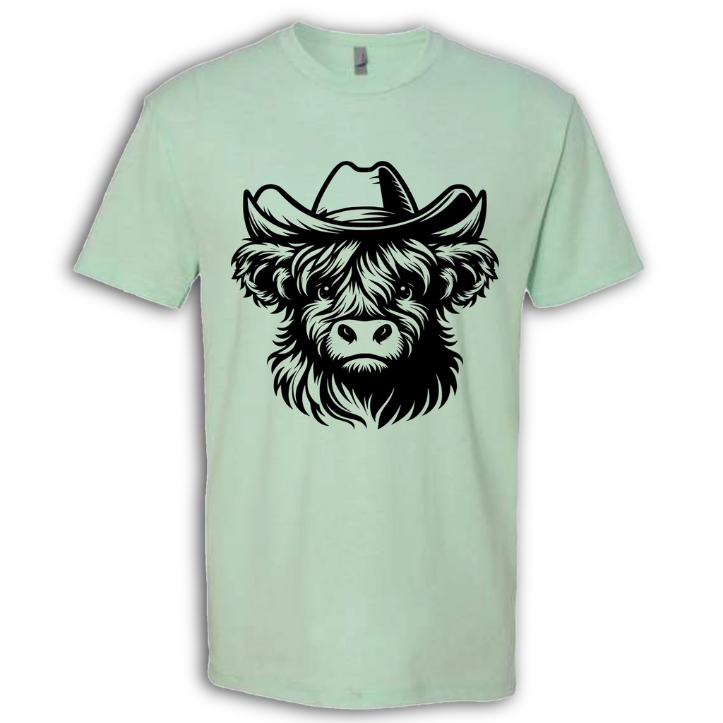 Highland Cow with Hat Black T-Shirt